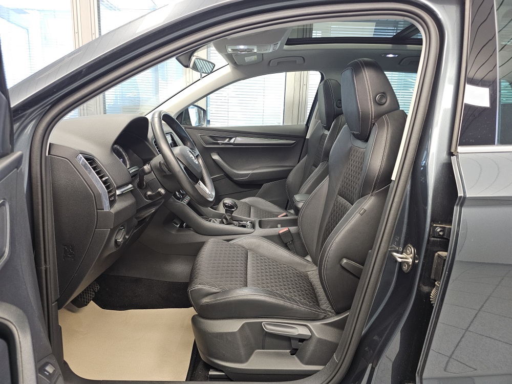 Skoda Karoq bei Hoffmann Automobile in Wolfsburg kaufen und sofort mitnehmen - Bild 24