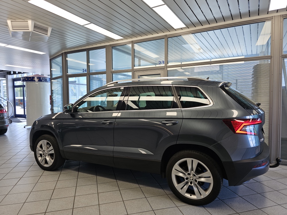 Skoda Karoq bei Hoffmann Automobile in Wolfsburg kaufen und sofort mitnehmen - Bild 27