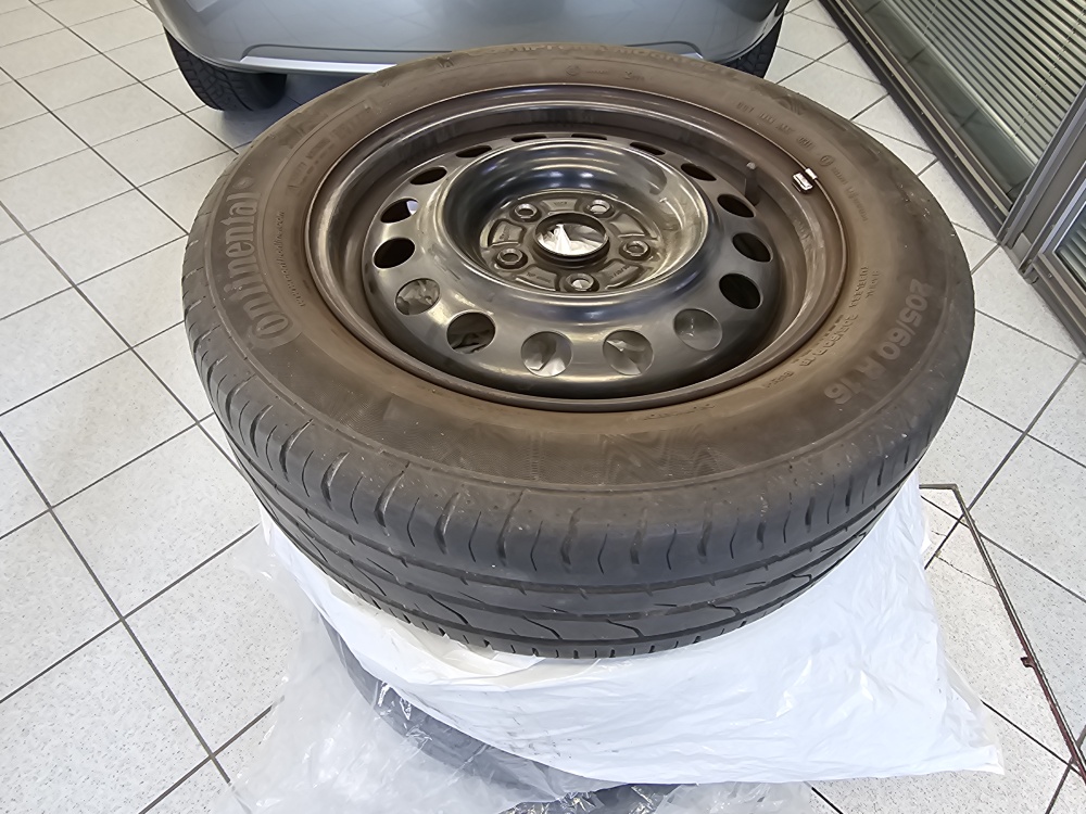 Suzuki SX4 bei Hoffmann Automobile in Wolfsburg kaufen und sofort mitnehmen - Bild 4