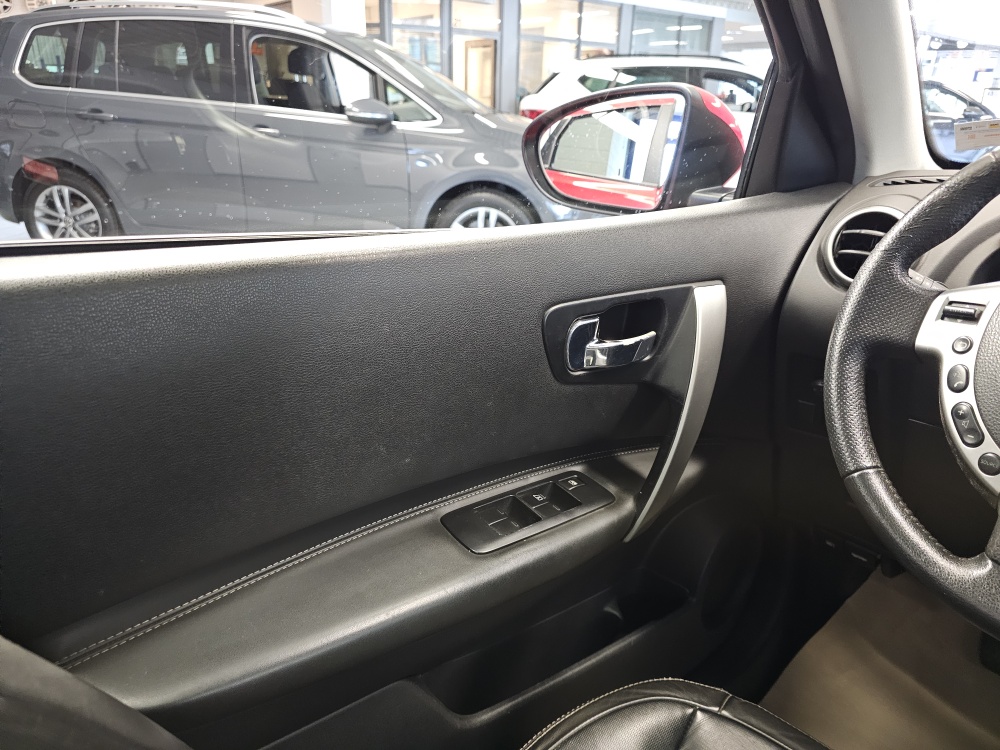 Nissan Qashqai bei Hoffmann Automobile in Wolfsburg kaufen und sofort mitnehmen - Bild 18