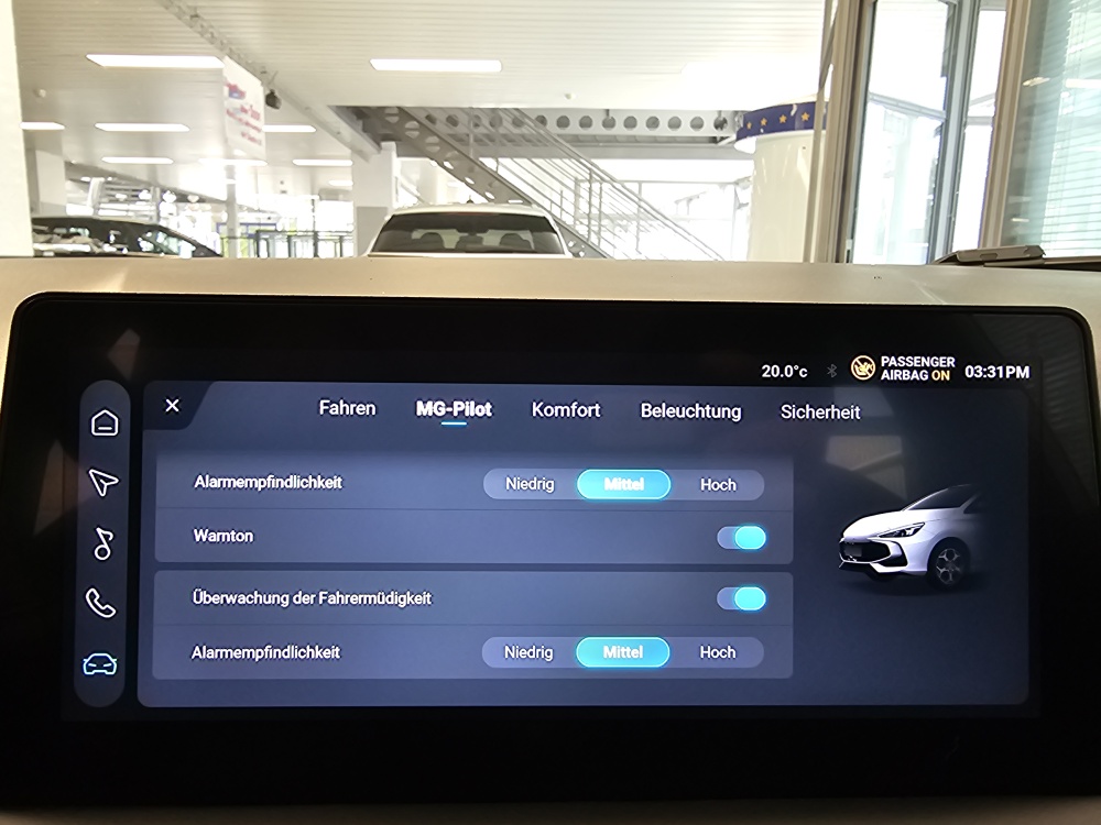 MG MG3 bei Hoffmann Automobile in Wolfsburg kaufen und sofort mitnehmen - Bild 14