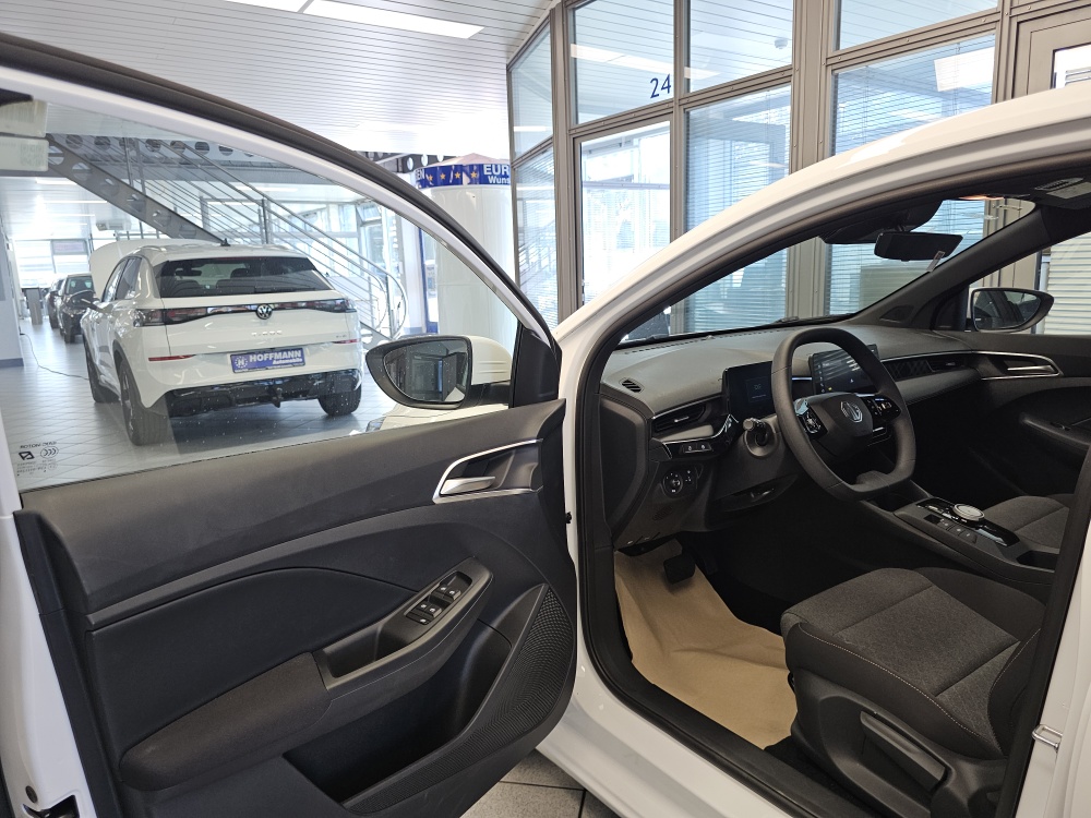 MG MG3 bei Hoffmann Automobile in Wolfsburg kaufen und sofort mitnehmen - Bild 24