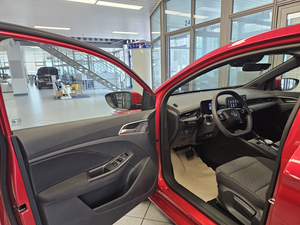 MG MG3 bei Hoffmann Automobile in Wolfsburg kaufen und sofort mitnehmen - Bild 24