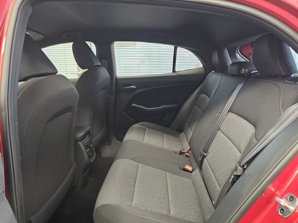 MG MG3 bei Hoffmann Automobile in Wolfsburg kaufen und sofort mitnehmen - Bild 4