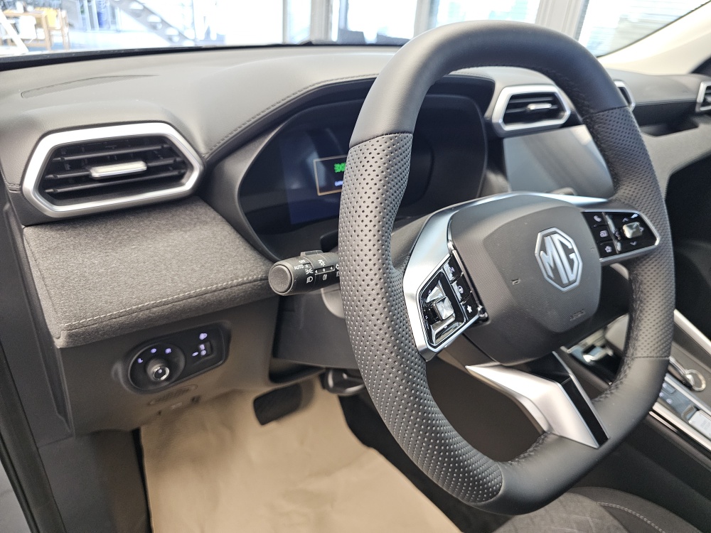 MG ZS bei Hoffmann Automobile in Wolfsburg kaufen und sofort mitnehmen - Bild 22