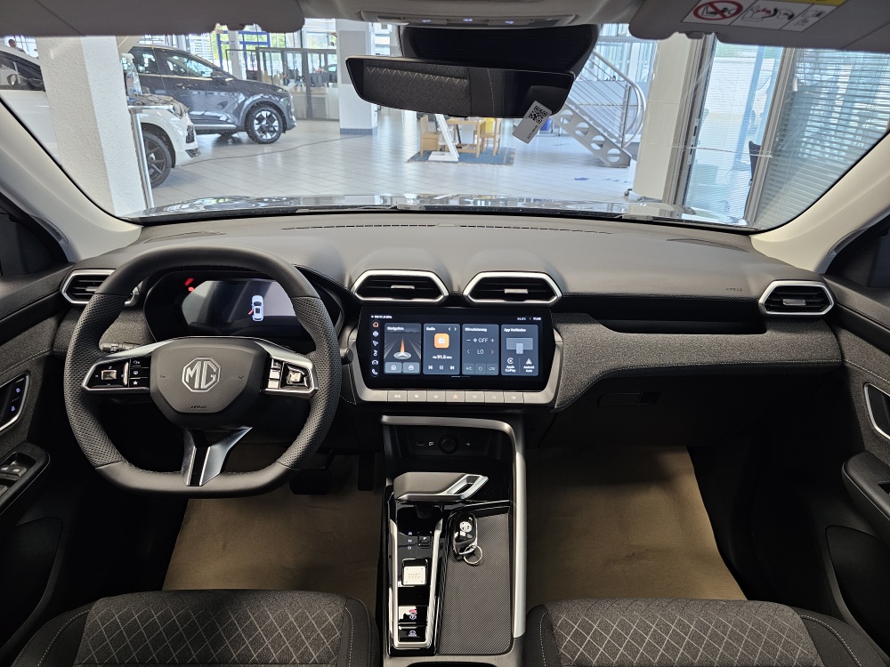 MG ZS bei Hoffmann Automobile in Wolfsburg kaufen und sofort mitnehmen - Bild 6