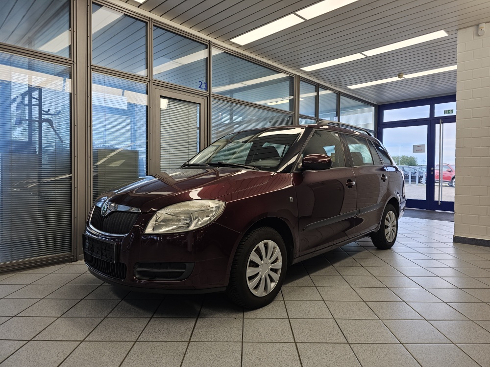 Skoda Fabia Combi bei Hoffmann Automobile in Wolfsburg kaufen und sofort mitnehmen - Bild 1