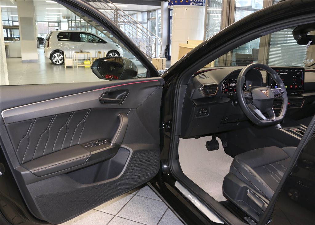Cupra Leon Sportstourer  bei Hoffmann Automobile in Wolfsburg kaufen und sofort mitnehmen - Bild 14