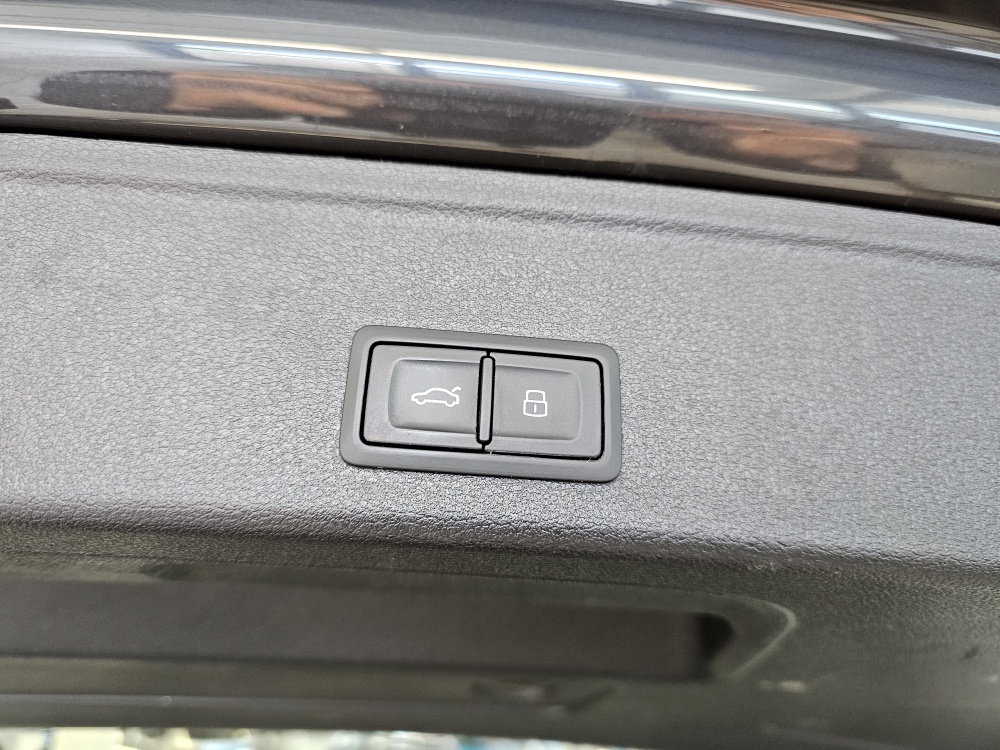Audi A4 Allroad  bei Hoffmann Automobile in Wolfsburg kaufen und sofort mitnehmen - Bild 3