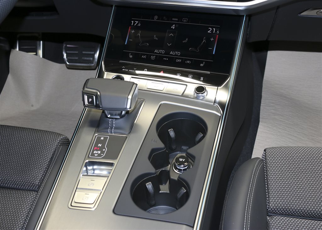 Audi A6 Avant  bei Hoffmann Automobile in Wolfsburg kaufen und sofort mitnehmen - Bild 8