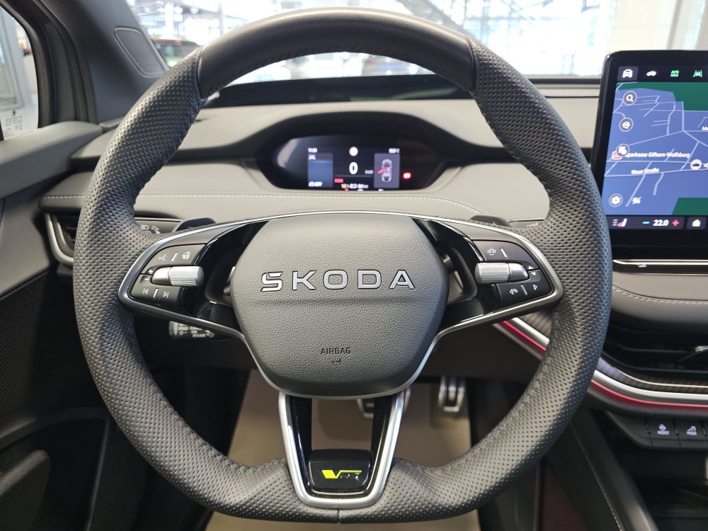 Skoda Enyaq bei Hoffmann Automobile in Wolfsburg kaufen und sofort mitnehmen - Bild 29