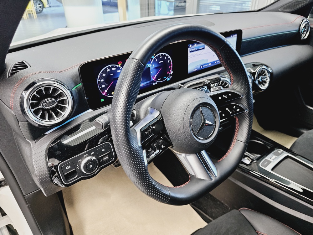 Mercedes-Benz CLA 250 Shooting Brake  bei Hoffmann Automobile in Wolfsburg kaufen und sofort mitnehmen - Bild 18