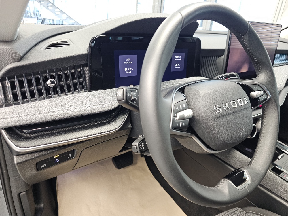 Skoda Superb Combi bei Hoffmann Automobile in Wolfsburg kaufen und sofort mitnehmen - Bild 27