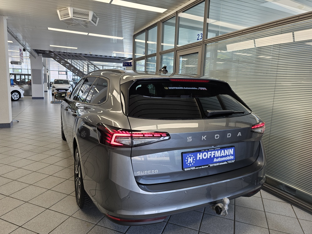 Skoda Superb Combi bei Hoffmann Automobile in Wolfsburg kaufen und sofort mitnehmen - Bild 6