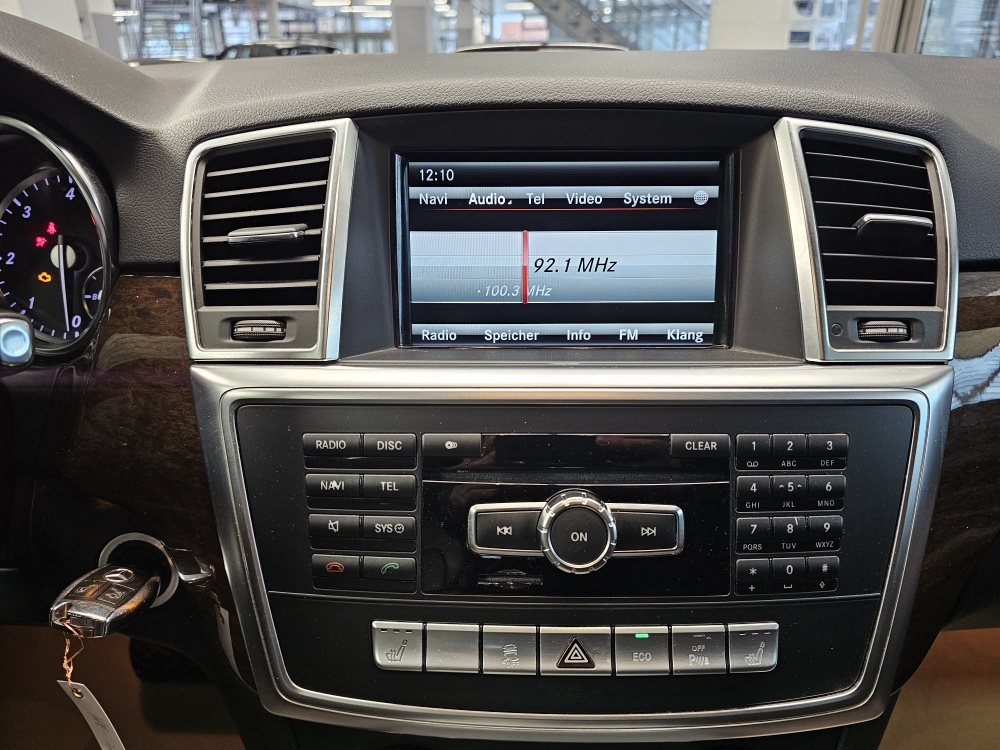 Mercedes-Benz ML 350  bei Hoffmann Automobile in Wolfsburg kaufen und sofort mitnehmen - Bild 13