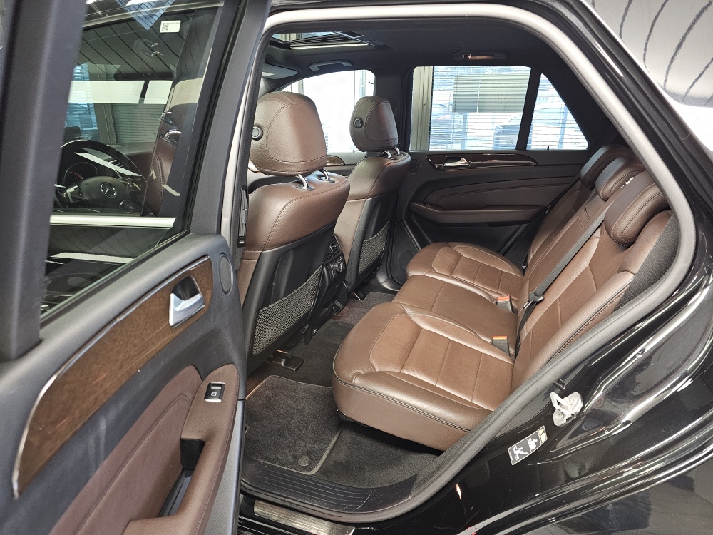 Mercedes-Benz ML 350  bei Hoffmann Automobile in Wolfsburg kaufen und sofort mitnehmen - Bild 6