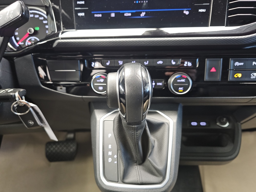 VW T6.1 Multivan  bei Hoffmann Automobile in Wolfsburg kaufen und sofort mitnehmen - Bild 13