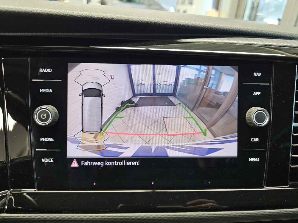 VW T6.1 Multivan  bei Hoffmann Automobile in Wolfsburg kaufen und sofort mitnehmen - Bild 22