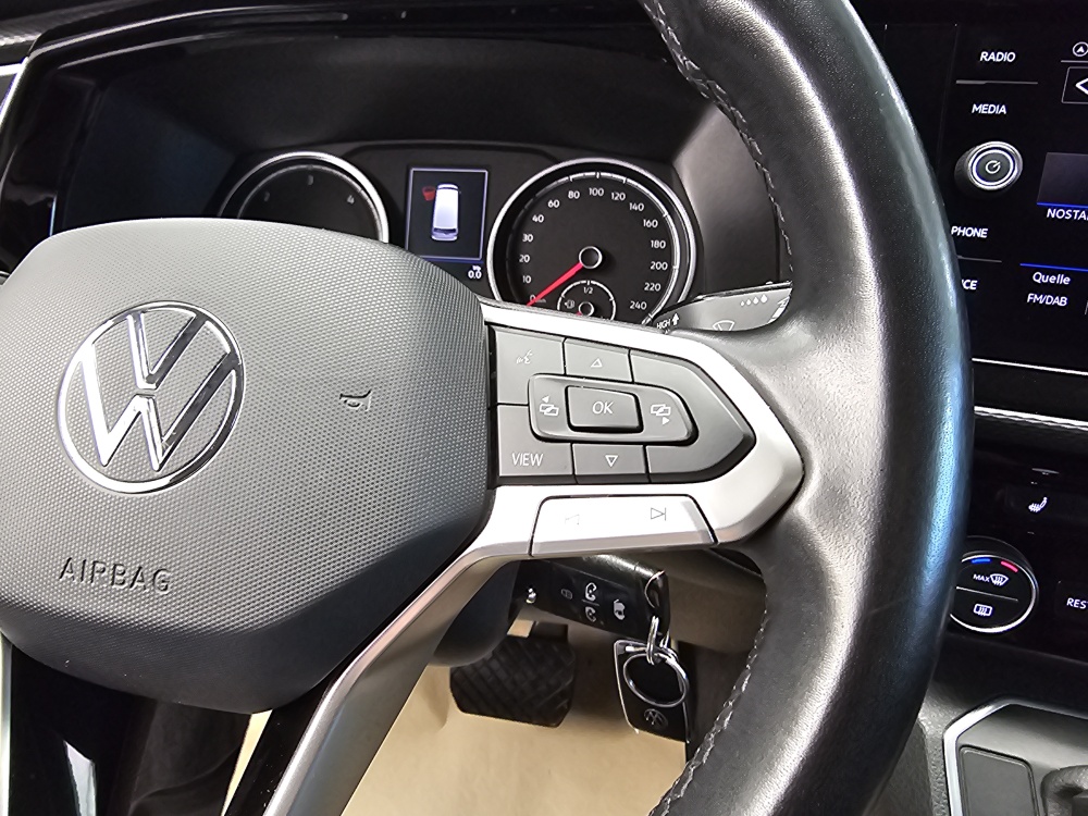 VW T6.1 Multivan  bei Hoffmann Automobile in Wolfsburg kaufen und sofort mitnehmen - Bild 23