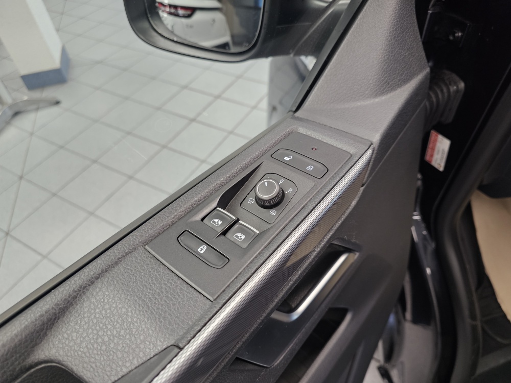 VW T6.1 Multivan  bei Hoffmann Automobile in Wolfsburg kaufen und sofort mitnehmen - Bild 26
