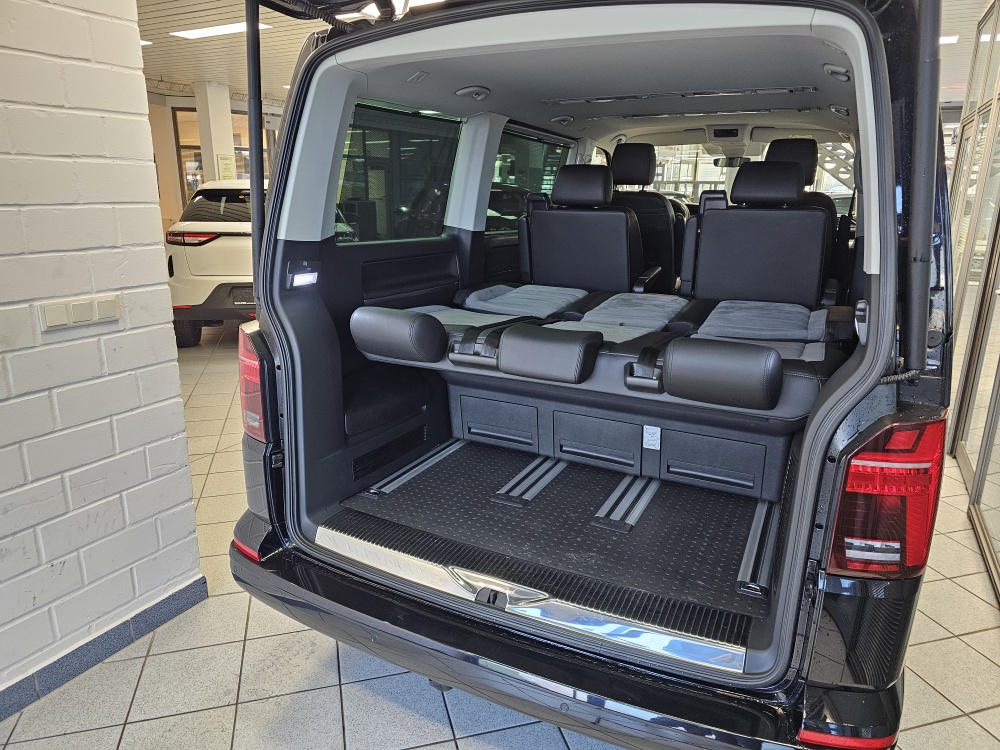 VW T6.1 Multivan  bei Hoffmann Automobile in Wolfsburg kaufen und sofort mitnehmen - Bild 3