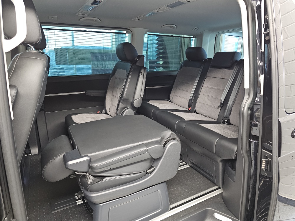 VW T6.1 Multivan  bei Hoffmann Automobile in Wolfsburg kaufen und sofort mitnehmen - Bild 6