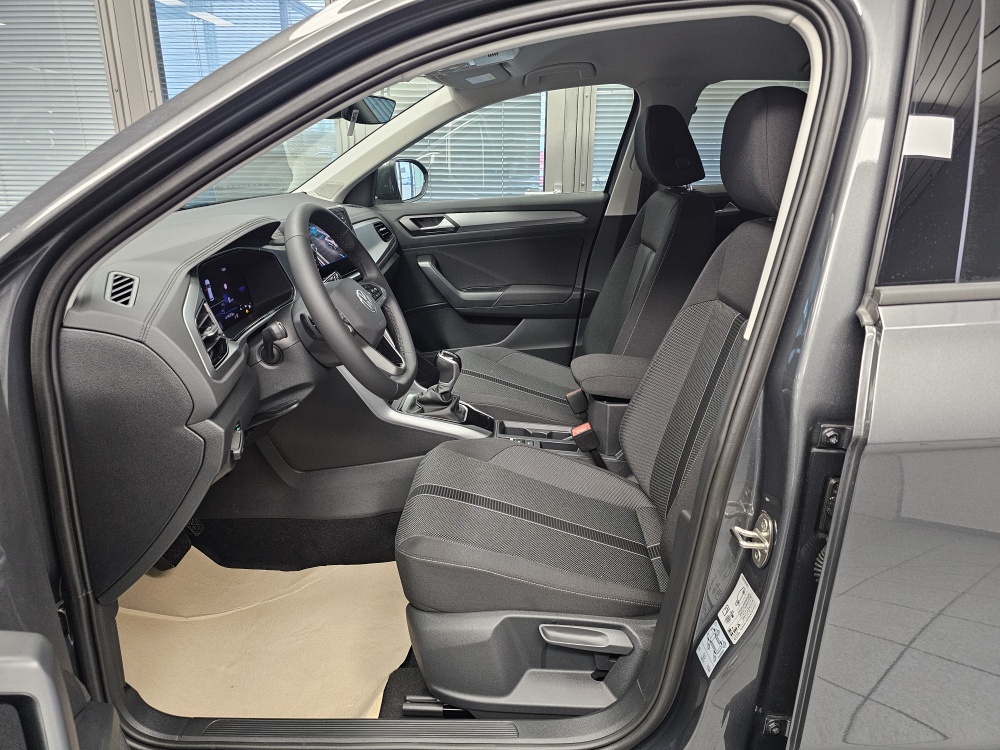 VW T-Roc  bei Hoffmann Automobile in Wolfsburg kaufen und sofort mitnehmen - Bild 21