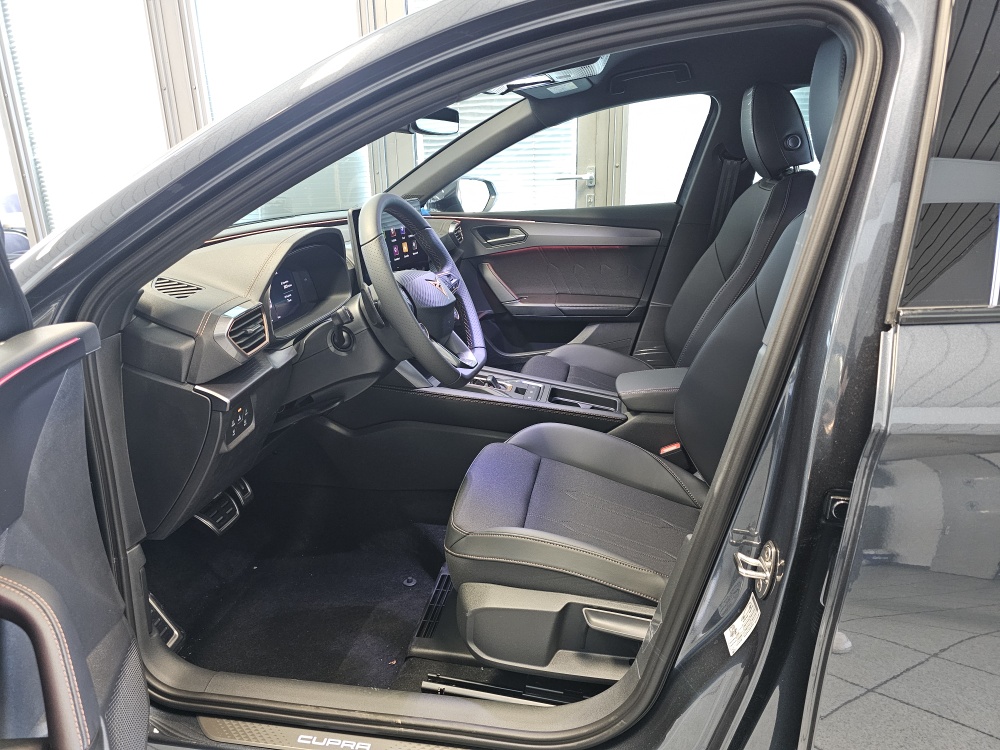 Cupra Leon Sportstourer  bei Hoffmann Automobile in Wolfsburg kaufen und sofort mitnehmen - Bild 11