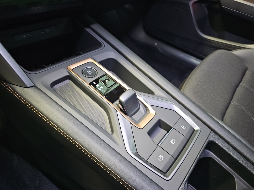 Cupra Leon Sportstourer  bei Hoffmann Automobile in Wolfsburg kaufen und sofort mitnehmen - Bild 6