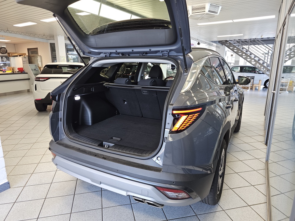 Hyundai Tucson  bei Hoffmann Automobile in Wolfsburg kaufen und sofort mitnehmen - Bild 2