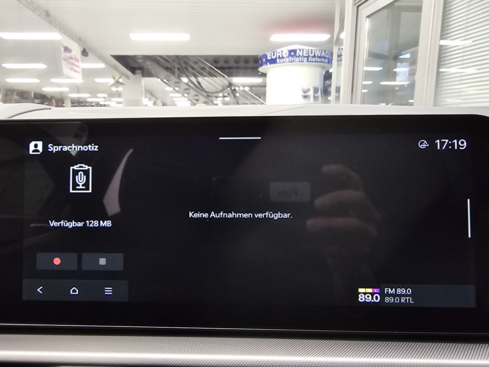 Kia Sportage  bei Hoffmann Automobile in Wolfsburg kaufen und sofort mitnehmen - Bild 14