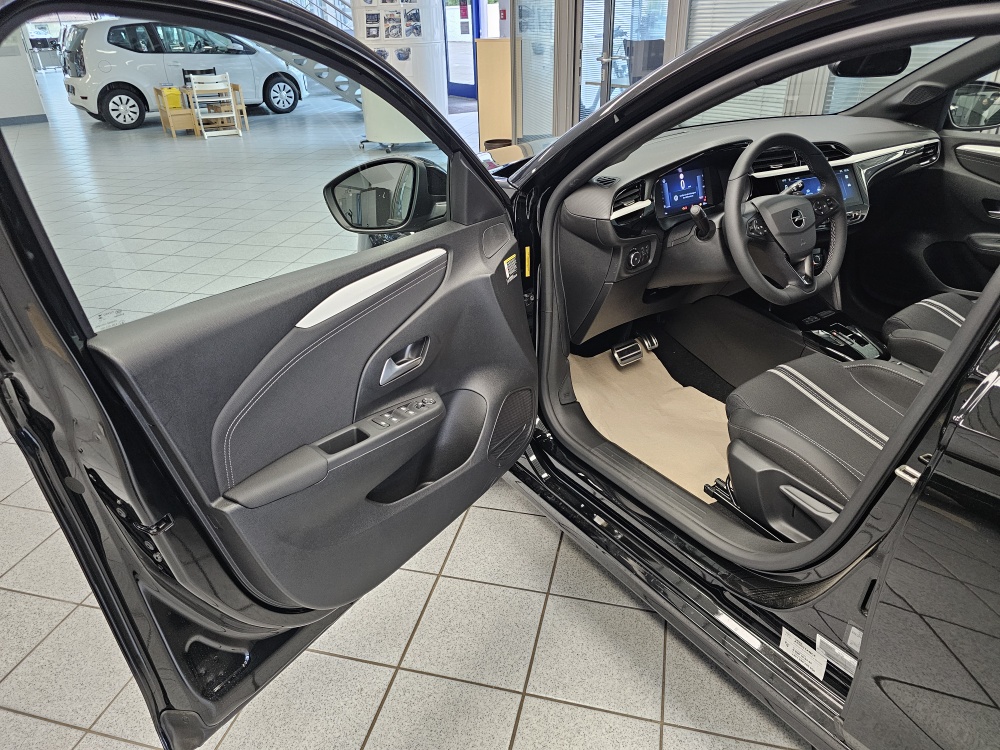 Opel Corsa  bei Hoffmann Automobile in Wolfsburg kaufen und sofort mitnehmen - Bild 21