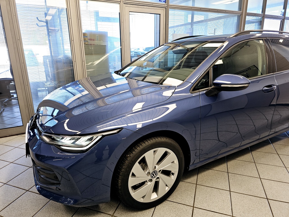 VW Golf Variant  bei Hoffmann Automobile in Wolfsburg kaufen und sofort mitnehmen - Bild 23