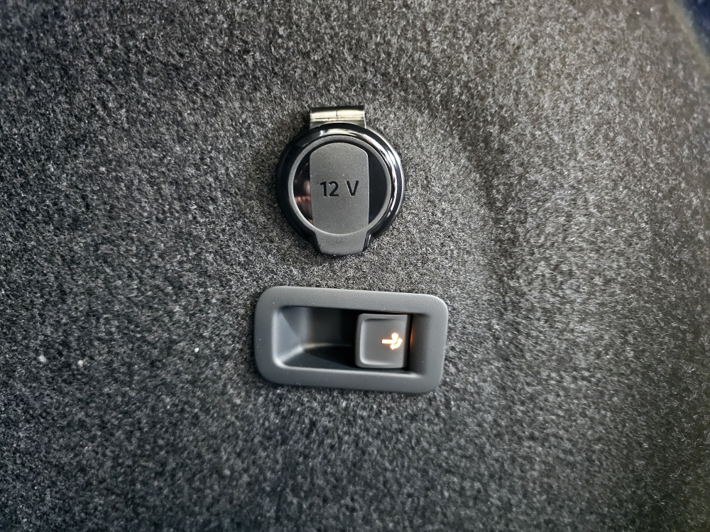 VW Golf Variant  bei Hoffmann Automobile in Wolfsburg kaufen und sofort mitnehmen - Bild 4