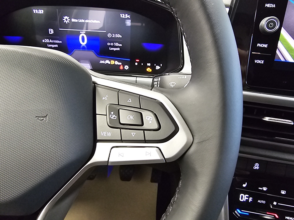 VW T-Roc  bei Hoffmann Automobile in Wolfsburg kaufen und sofort mitnehmen - Bild 18