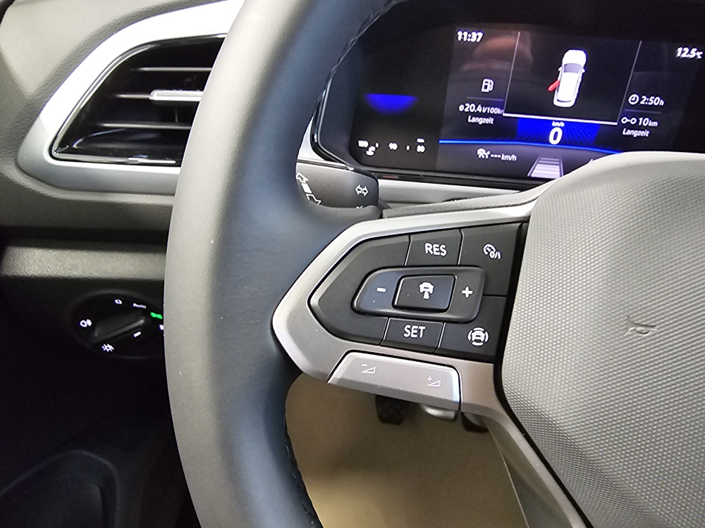 VW T-Roc  bei Hoffmann Automobile in Wolfsburg kaufen und sofort mitnehmen - Bild 19