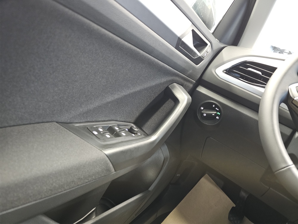 VW T-Roc  bei Hoffmann Automobile in Wolfsburg kaufen und sofort mitnehmen - Bild 20