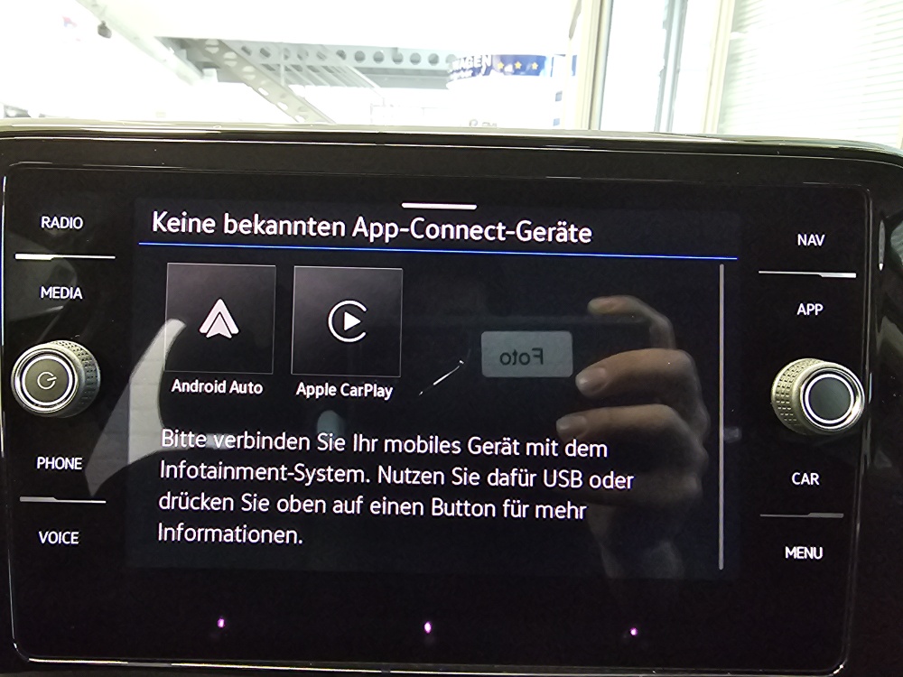 VW T-Roc  bei Hoffmann Automobile in Wolfsburg kaufen und sofort mitnehmen - Bild 15