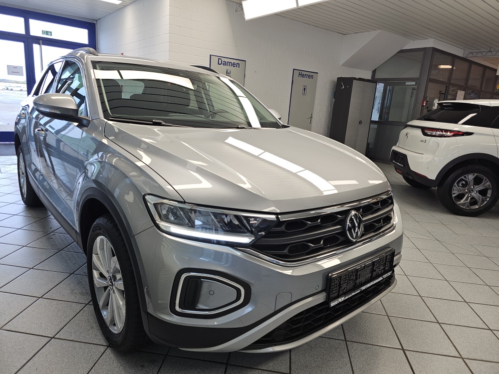 VW T-Roc  bei Hoffmann Automobile in Wolfsburg kaufen und sofort mitnehmen - Bild 28