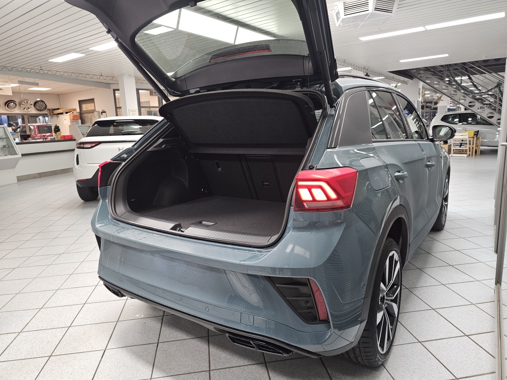VW T-Roc  bei Hoffmann Automobile in Wolfsburg kaufen und sofort mitnehmen - Bild 2