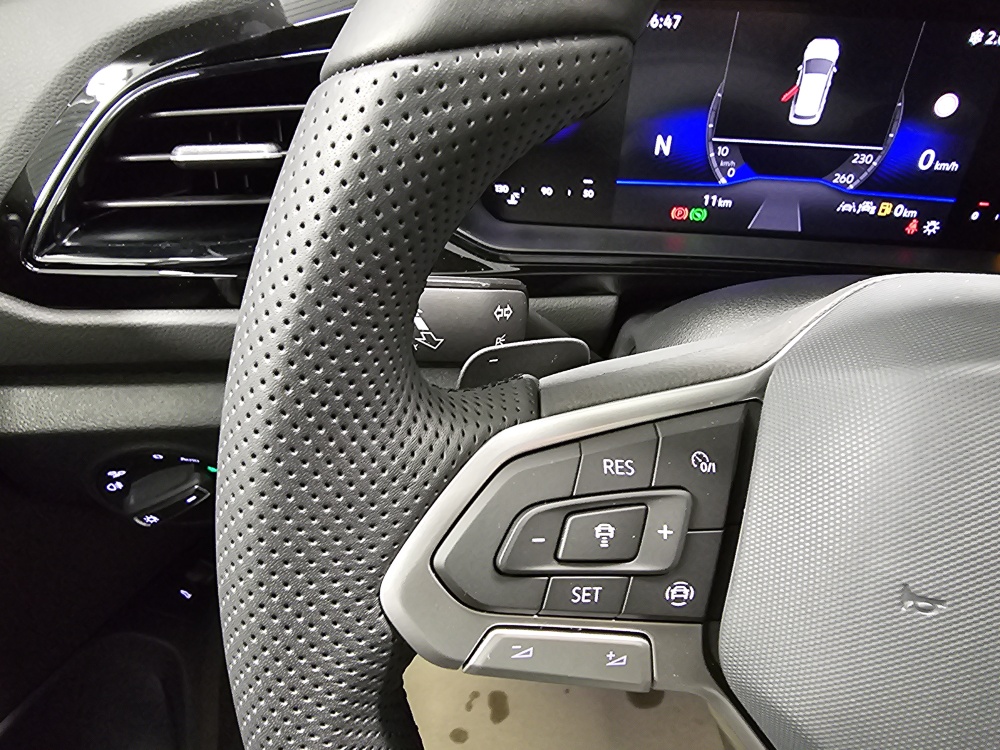 VW T-Roc  bei Hoffmann Automobile in Wolfsburg kaufen und sofort mitnehmen - Bild 22