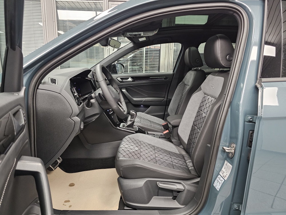 VW T-Roc  bei Hoffmann Automobile in Wolfsburg kaufen und sofort mitnehmen - Bild 26