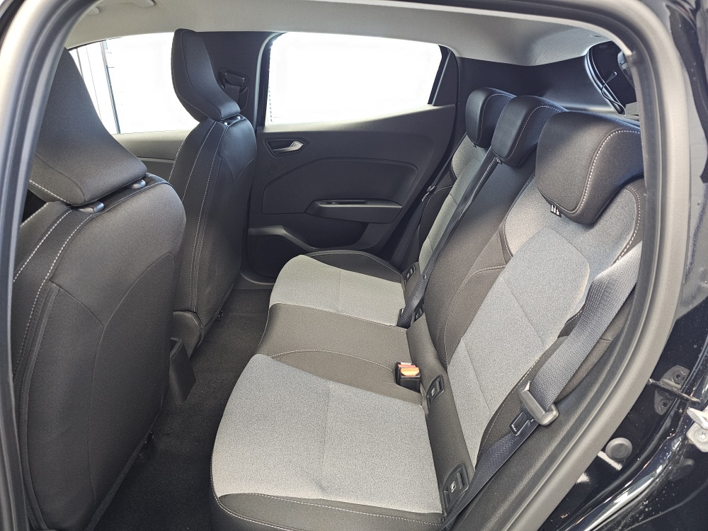 Renault Clio  bei Hoffmann Automobile in Wolfsburg kaufen und sofort mitnehmen - Bild 4