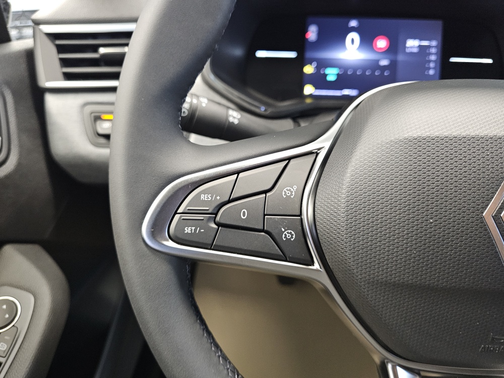 Renault Clio  bei Hoffmann Automobile in Wolfsburg kaufen und sofort mitnehmen - Bild 12