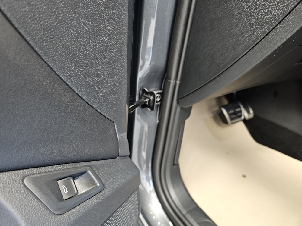 VW T-Roc  bei Hoffmann Automobile in Wolfsburg kaufen und sofort mitnehmen - Bild 27