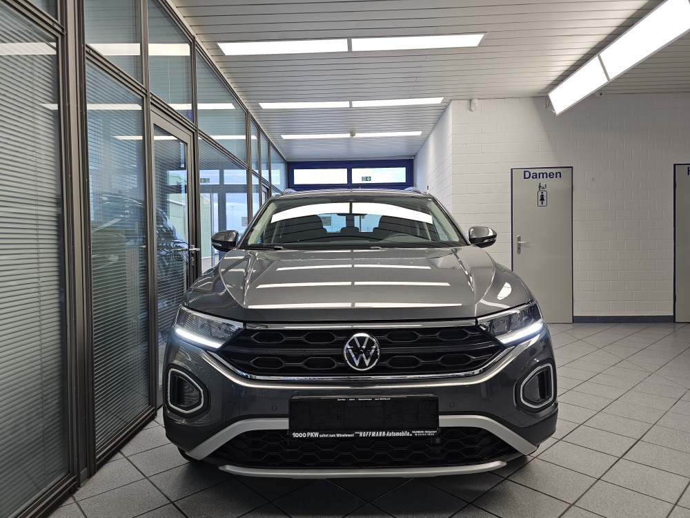 VW T-Roc  bei Hoffmann Automobile in Wolfsburg kaufen und sofort mitnehmen - Bild 25