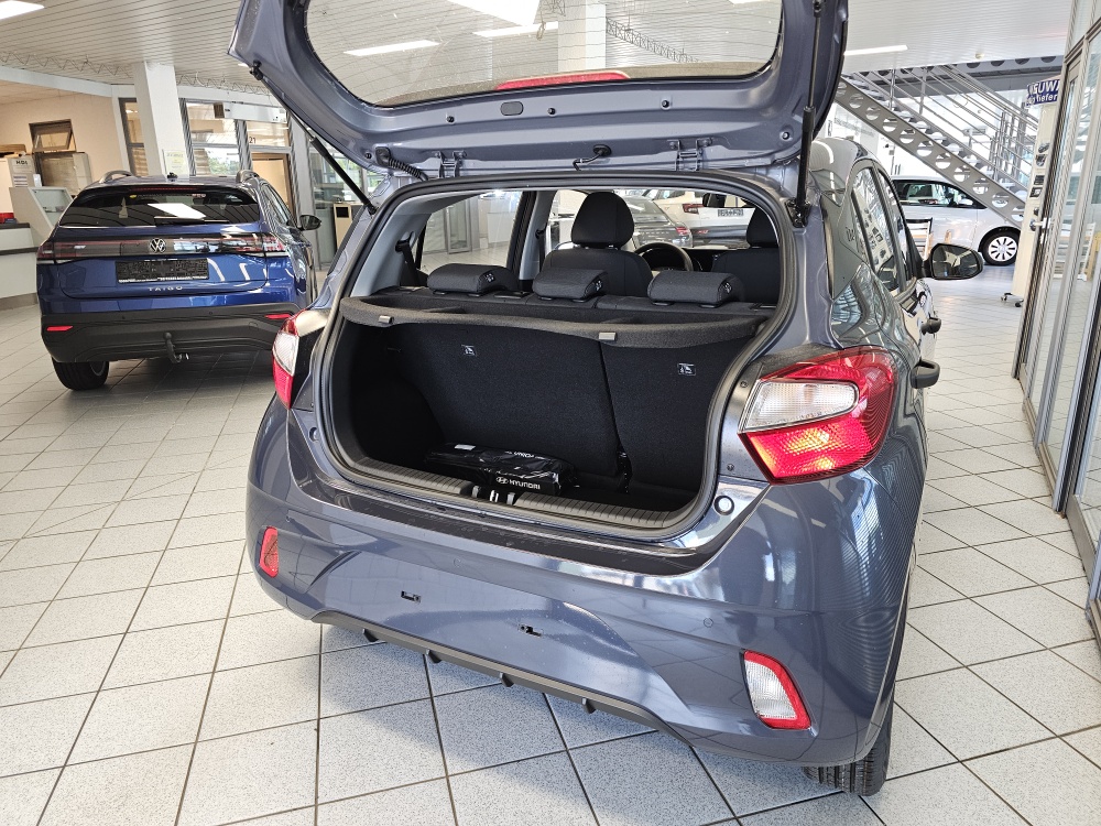 Hyundai i10  bei Hoffmann Automobile in Wolfsburg kaufen und sofort mitnehmen - Bild 2