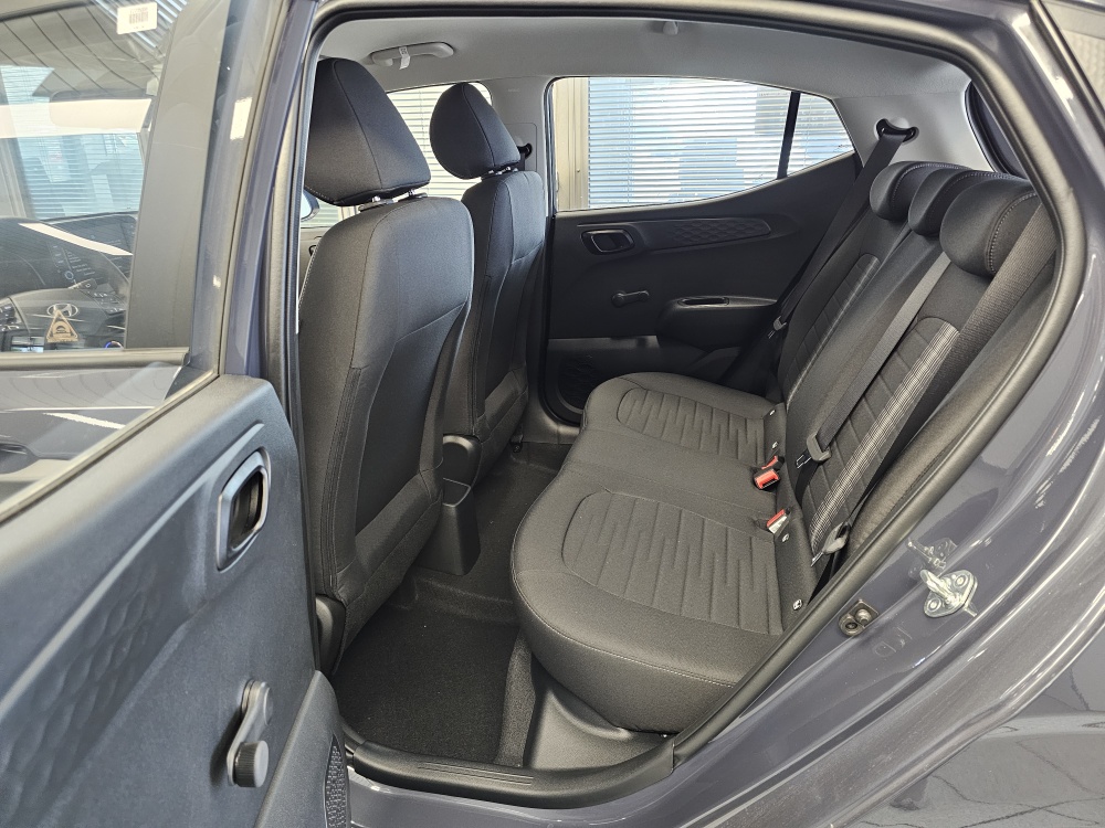 Hyundai i10  bei Hoffmann Automobile in Wolfsburg kaufen und sofort mitnehmen - Bild 4