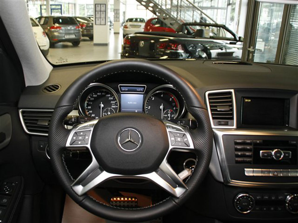 Mercedes-Benz ML 350 bei Hoffmann Automobile in Wolfsburg kaufen und sofort mitnehmen - Bild 6