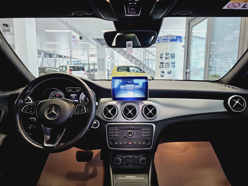 Mercedes-Benz CLA 200  bei Hoffmann Automobile in Wolfsburg kaufen und sofort mitnehmen - Bild 5